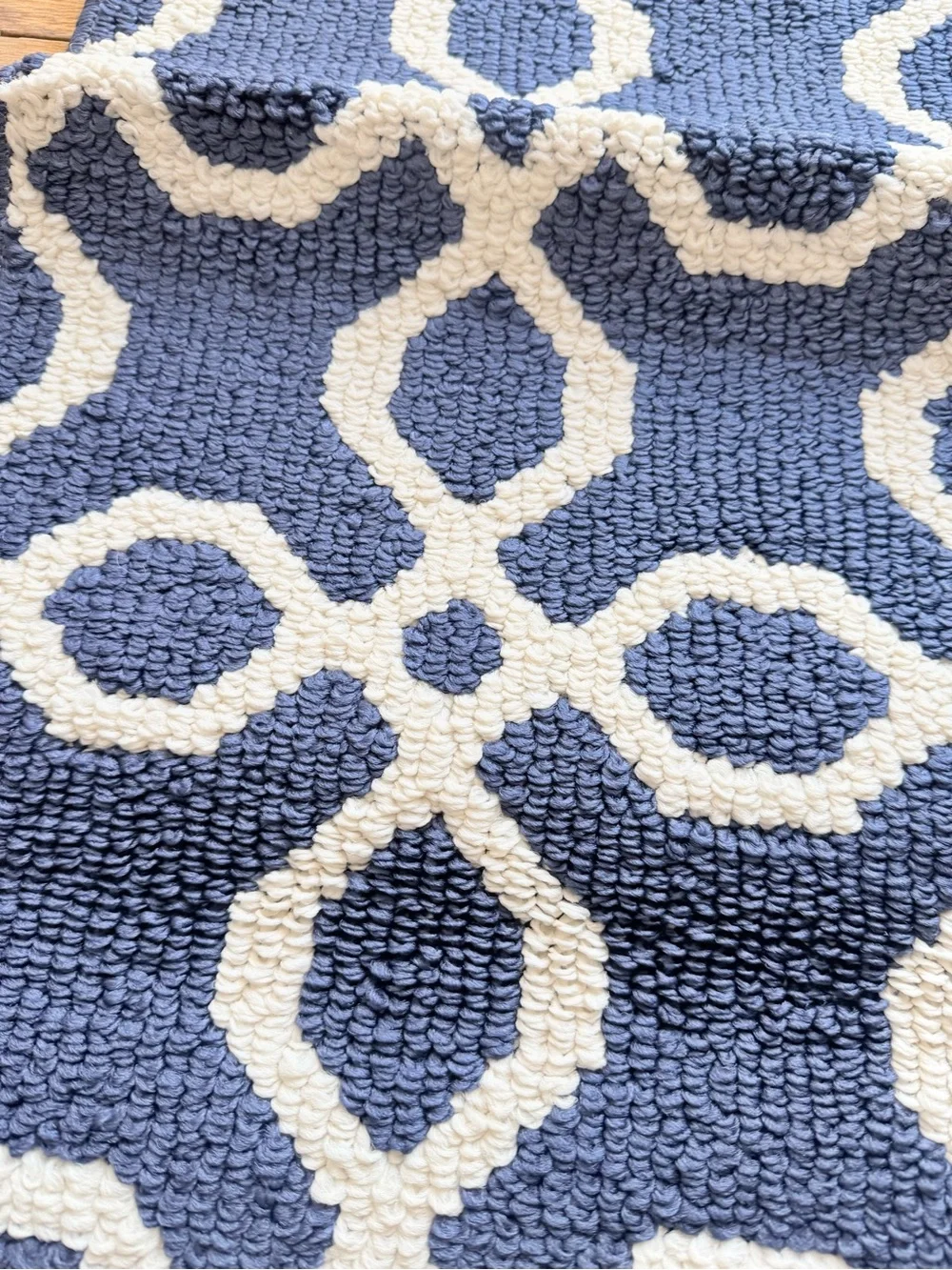 Threshold Accent Rug - Picture 2 of 4